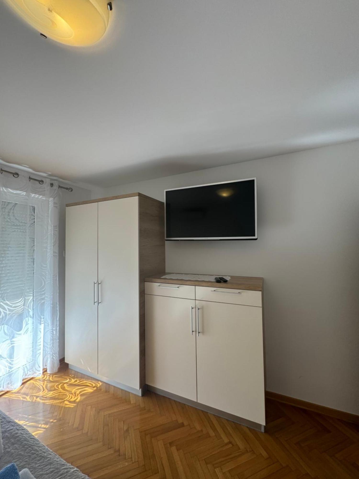 Apartments And Rooms Orazem Zoro Portorož Exterior foto