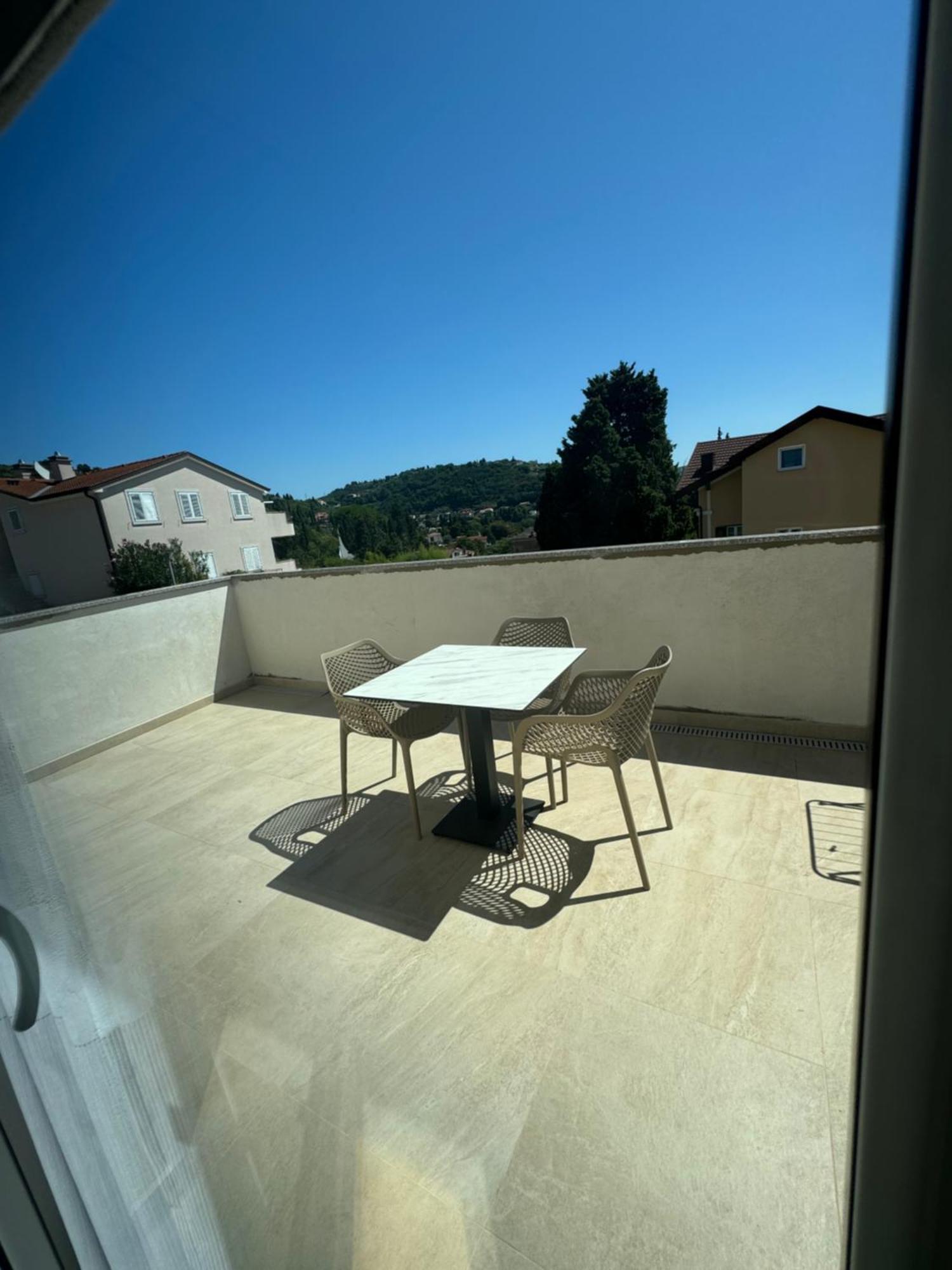 Apartments And Rooms Orazem Zoro Portorož Exterior foto