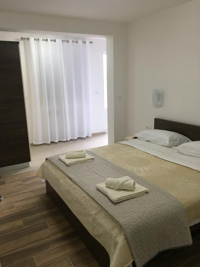 Apartments And Rooms Orazem Zoro Portorož Exterior foto